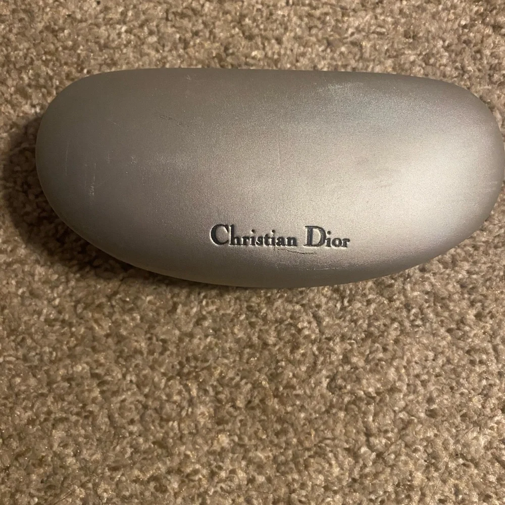 DIOR SUNGLASSES - Picture 4 of 4